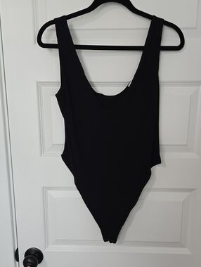 A Pea in the Pod Black Scoop Neck Maternity One-Piece Bodysuit Size L